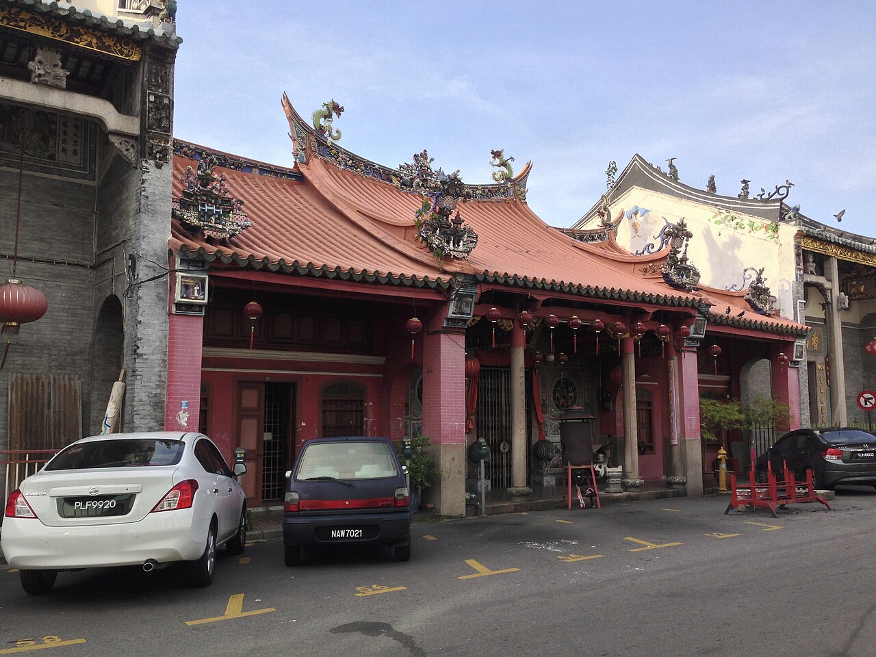 Tua Pek Kong medallion — Buddhist Temple Penang