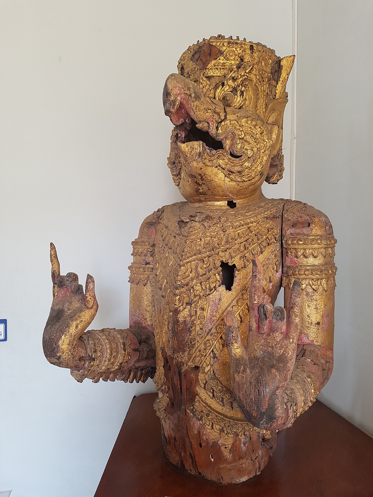 Phaya Khrut (the garuda) — * Place: Building 1, Chao Sam Phraya National Museum, Phra Nakhon Si Ayutthaya Province, Thailand
Items: Garuda bow of a