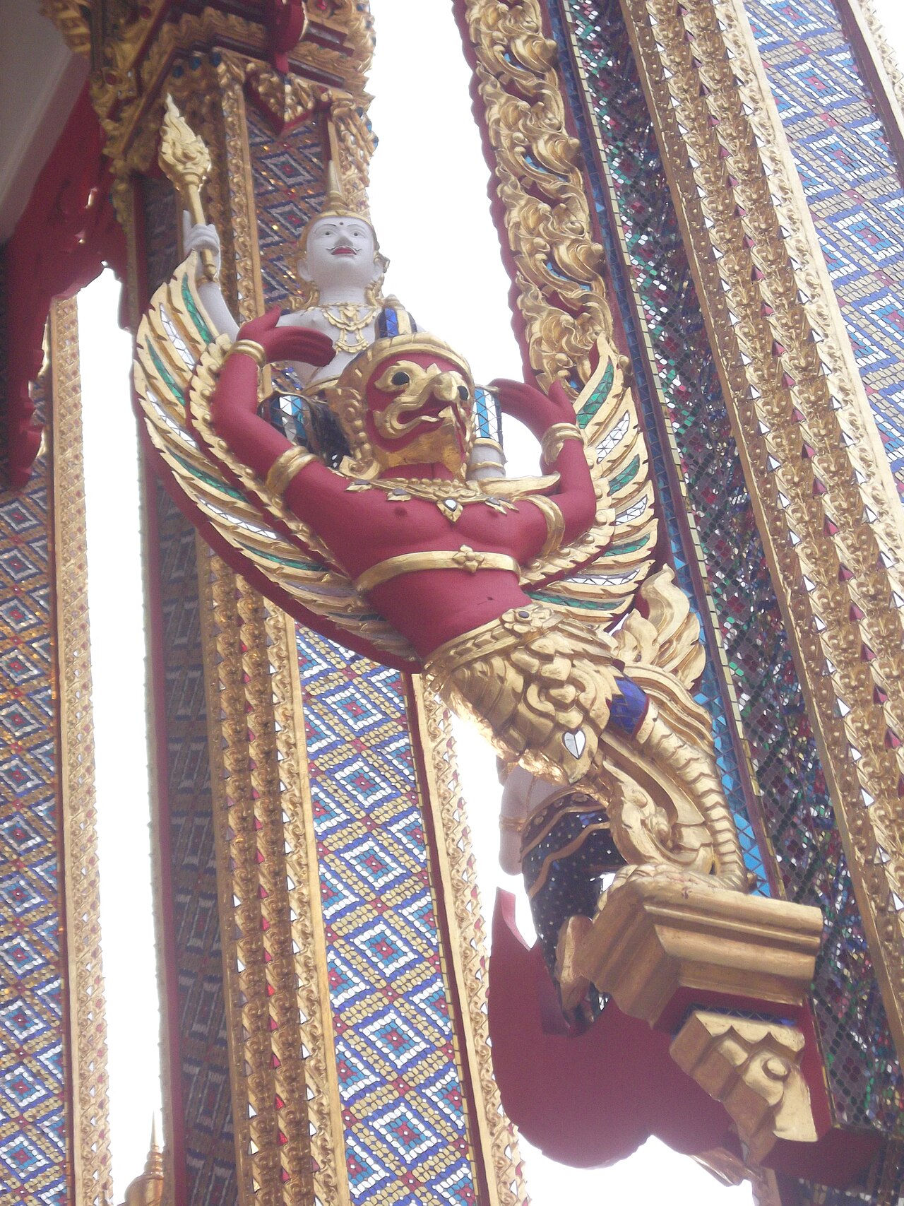 Phaya Khrut (the garuda) — This is a photo of a monument in Thailand identified by the ID