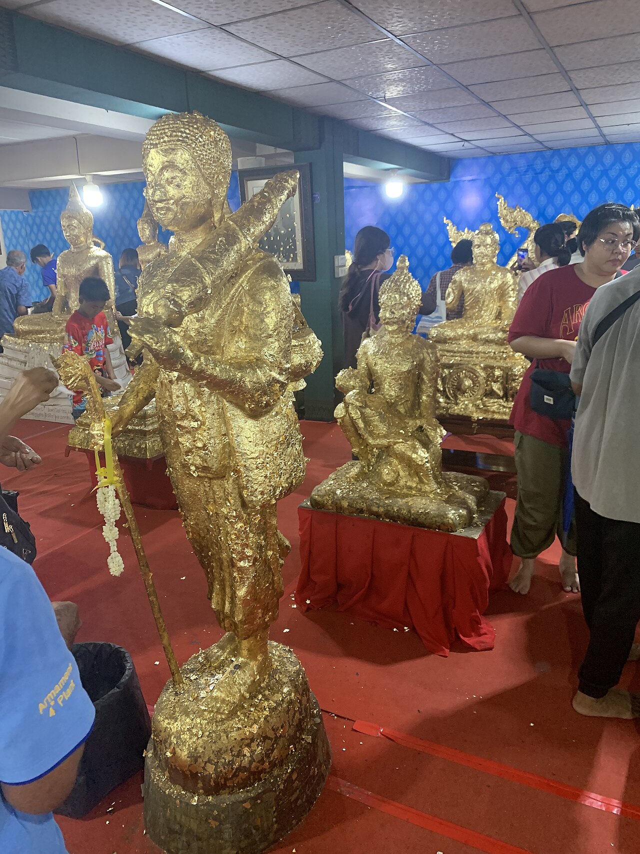 Phra Siwali (the never-hungry monk) — Wat Maniwong (Wat Maneewong) in Nakhon Nayok Province