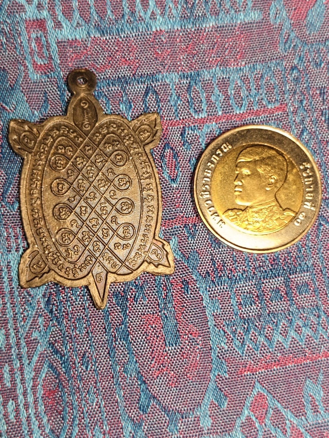 Turtle medallion, photograph 2