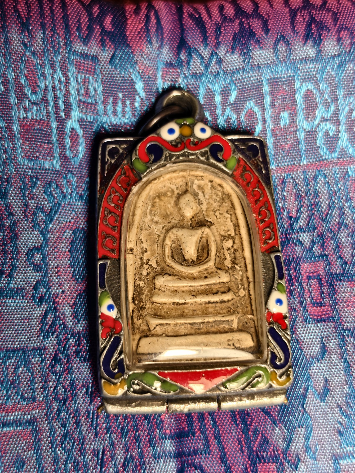 Somdet in an enamel frame, photograph 1