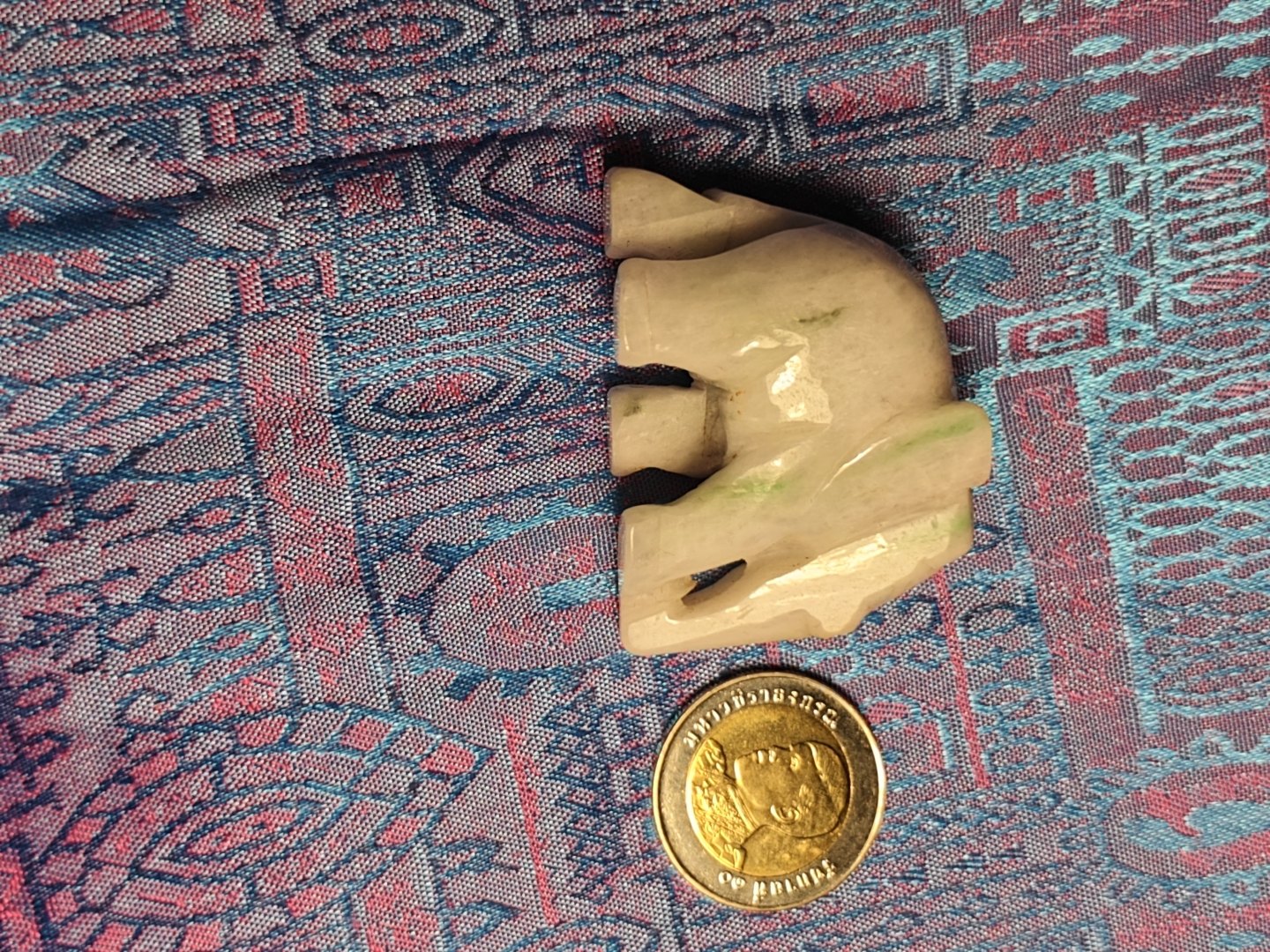 Jade elephant, photograph 2