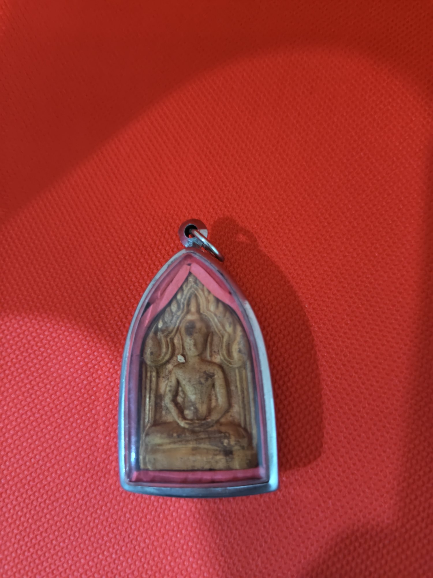 Khun Phaen-style Buddha tablet in a steel case, photograph 1