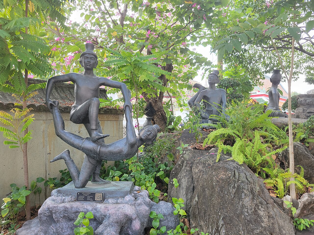 Phra Lersi figure (the hermit-teacher) — Ermites (sages / ruesis / rishis / brahmanes)