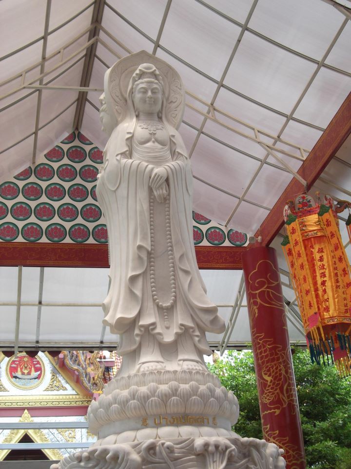 Guanyin pendant — This is a photo of a monument in Thailand identified by the ID