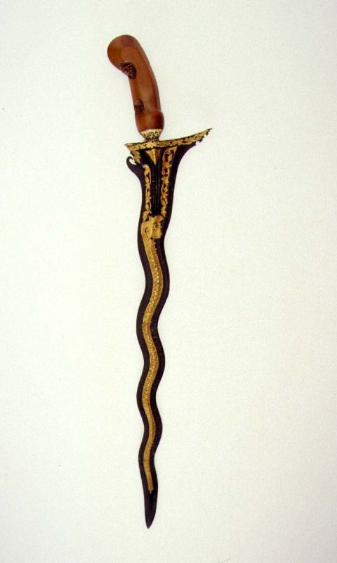 Keris / kris (the heirloom dagger) — Ceremonial kris with sheath