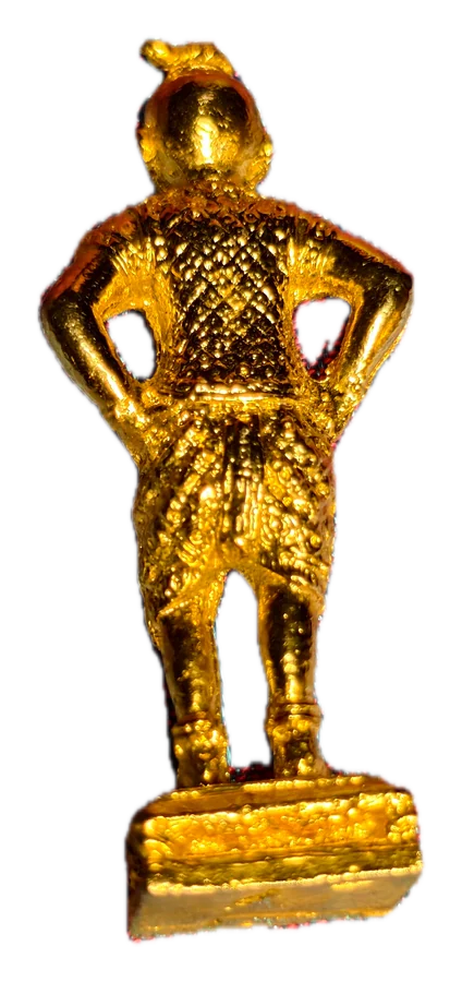 รูปหล่อยืน สวมหมวก · Standing gilt figure in a helmet
