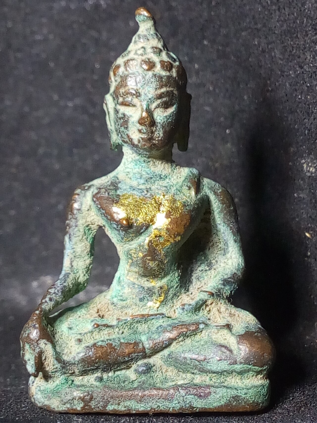 Phra Kru (cache-find amulet) — พระเชียงแสน สิงห์๑ กรุเชียงแสน