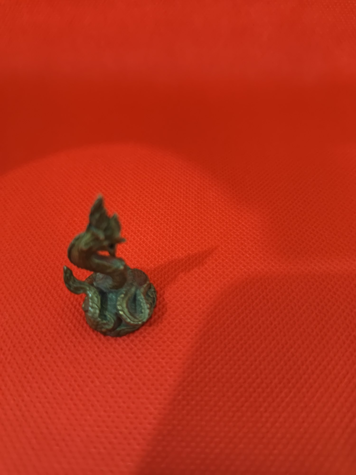 Small bronze naga, photograph 1