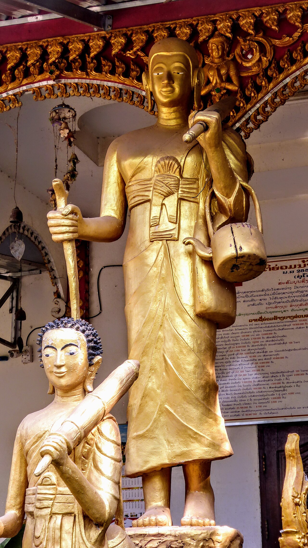 Phra Siwali (the never-hungry monk) — vat Pho Sa Wan - Vientiane - Laos