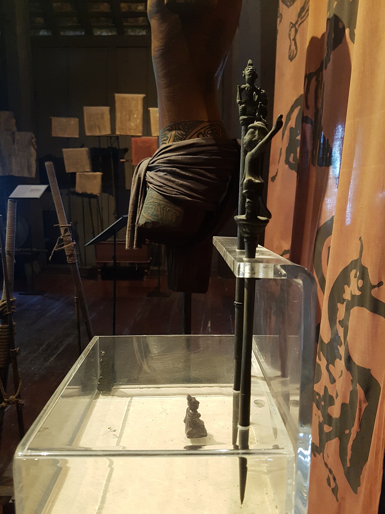 In (Burmese cabalistic square) — * Place: Siam Society Headquarters, Bangkok, Thailand.
Items: Yantra tattooing needles.