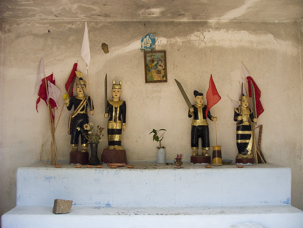 Nat figure (Burmese spirit-deity) — Nat statues
